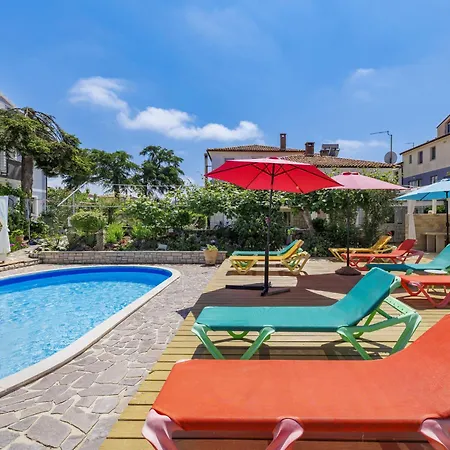 Nika-9 By Interhome *