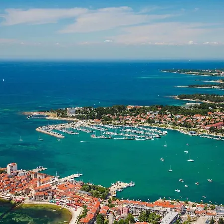 Nika-9 By Interhome *