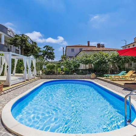 Nika-9 By Interhome Umag