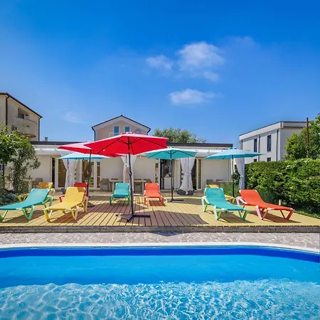 Nika-9 By Interhome Umag