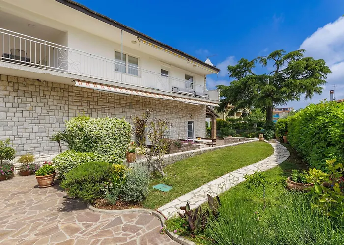 Apartman Nika-9 By Interhome