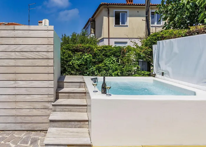 Nika-9 By Interhome *